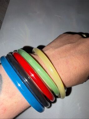 Set of Colorful Resin Bangle Bracelets - Blue, Black, Red, Green, Yellow